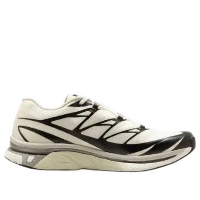 SALOMON x Margiela XT-MM6 “Vanilla Ice Black”