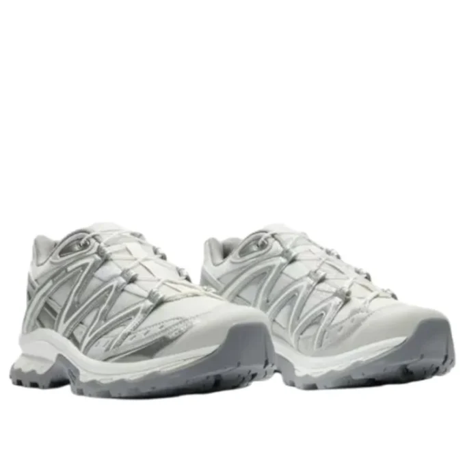 XT-Quest “Dawn Blue Silver Vanilla”