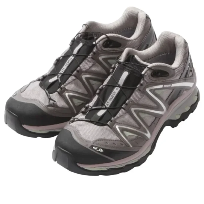 XT-Quest Gore-Tex “Gull Plum Kitten Black”